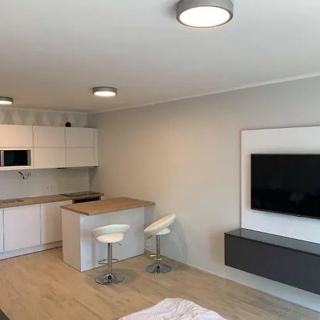 Kisfaludy Apartman *