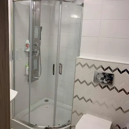 Kisfaludy Apartman Apartment