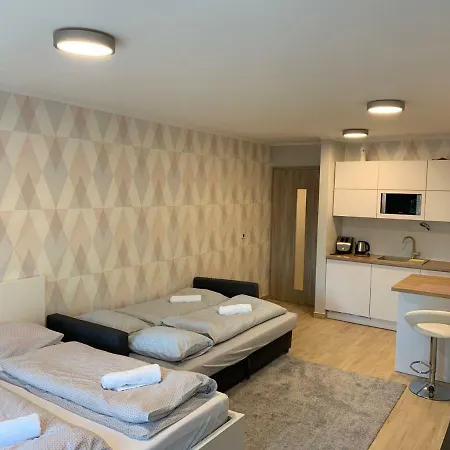 Kisfaludy Apartman Apartment *